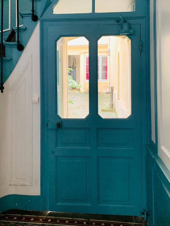Appartement Versailles Quartier Notre Dame Au Pied Du Chateau Avec Parking Екстер'єр фото
